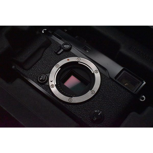Fujifilm Fuji X Pro2 Mirrorless Digital Professional Camera Body [near Mint]5334 Refurbished