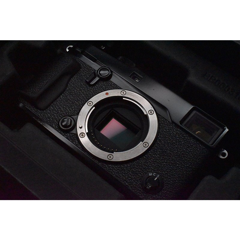 Fujifilm Fuji X Pro2 Mirrorless Digital Professional Camera Body [near Mint]5334 Refurbished