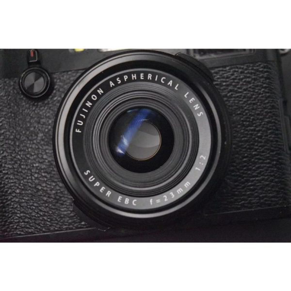 Fujifilm X100f 24.3mp Digital Camera Black From Japan [near Mint Sc 44900]5424 Refurbished1