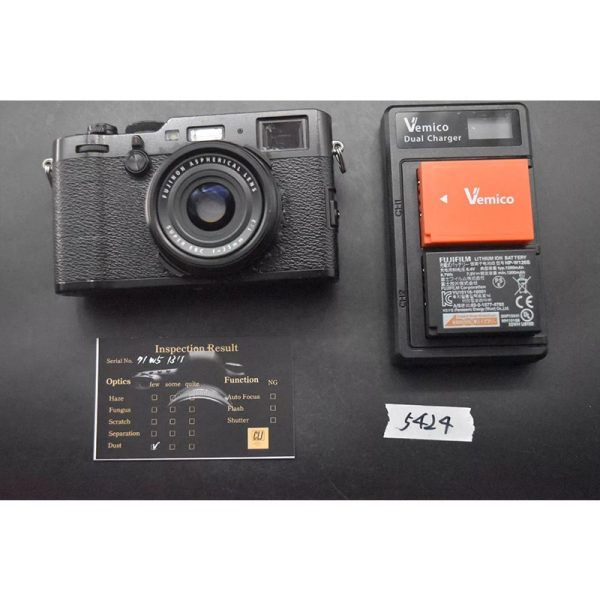 Fujifilm X100f 24.3mp Digital Camera Black From Japan [near Mint Sc 44900]5424 Refurbished3