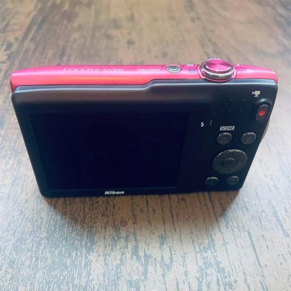 Nikon Coolpix S3300 Pink 16.0mp Digital Camera English Languege Wbattery Refurbished4