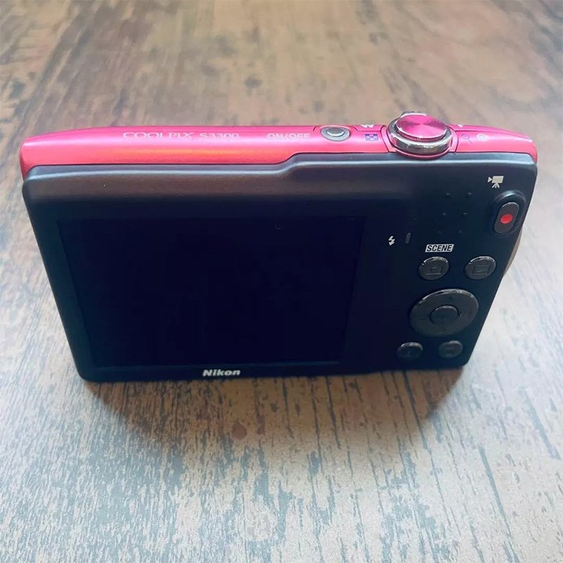 Nikon Coolpix S3300 Pink 16.0mp Digital Camera English Languege Wbattery Refurbished4