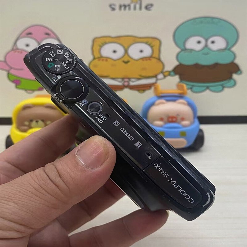 Nikon Coolpix S9400 18.1mp Digital Camera 18x Optical Zoom Wbattery Black Refurbished6