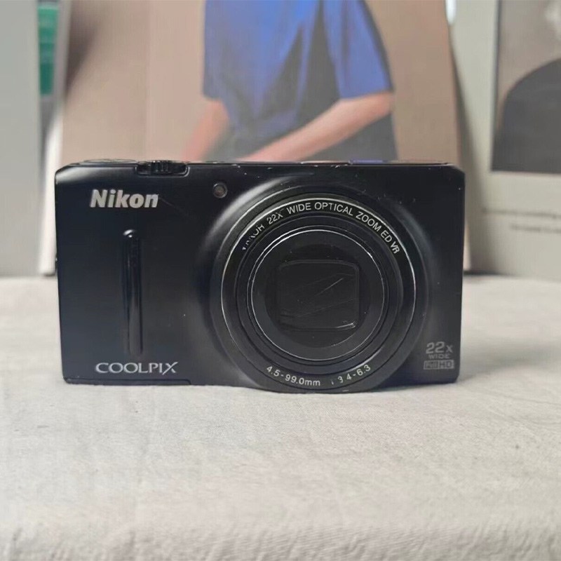 Nikon Coolpix S9500 18.1mp 22x Zoom Digital Camera Wi Fi Black Refurbished1